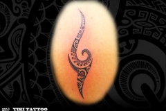 Tatouage_dos_colone_nuque