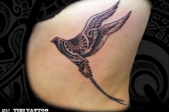 Tatouage_femme_oiseau