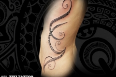 Tatouage_flanc_spirales