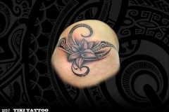 fleur-iris-tattoo