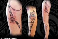 tatouage_jambe_fleur
