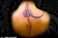 tattoo_dos_femme_marquisien