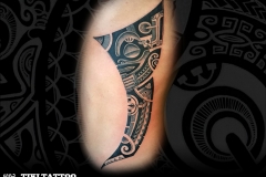 Tatouage_flanc_tiki