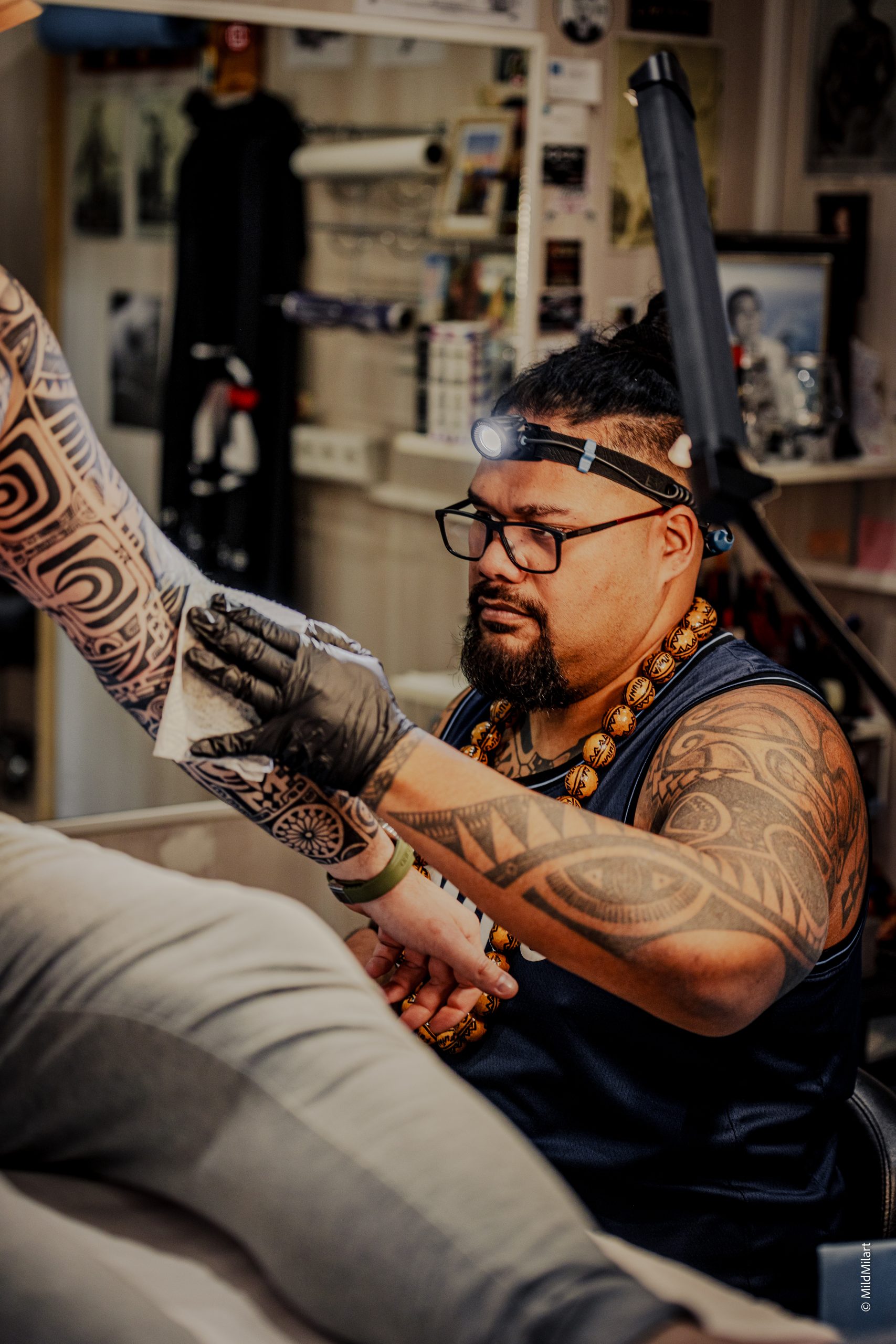 Tatouage polynésien poignet homme - Modèles et Exemples Tatouage polynésien poignet homme - Modèles et Exemples